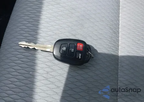 2016 Toyota Corolla Le из США, поврежденный, VIN 2T1BURHE0GC683786